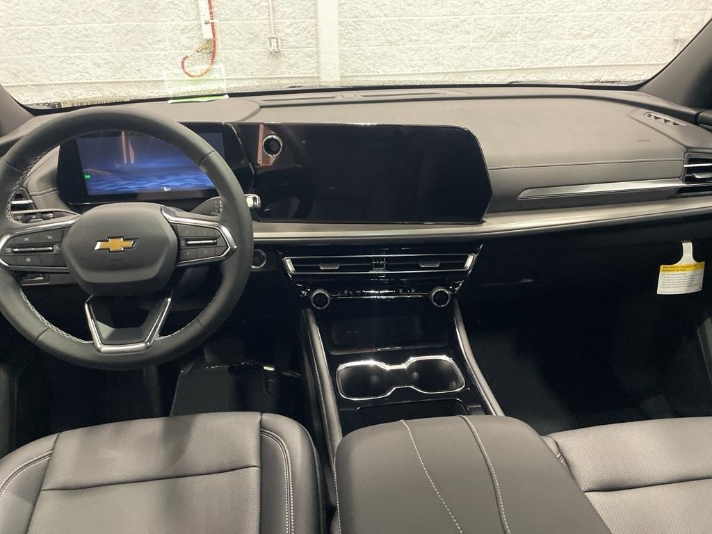 new 2025 Chevrolet Traverse car, priced at $46,999