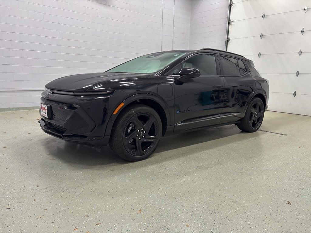 new 2026 Chevrolet Equinox EV car, priced at $45,285