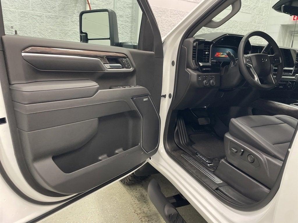 new 2025 Chevrolet Silverado 3500 car, priced at $78,749
