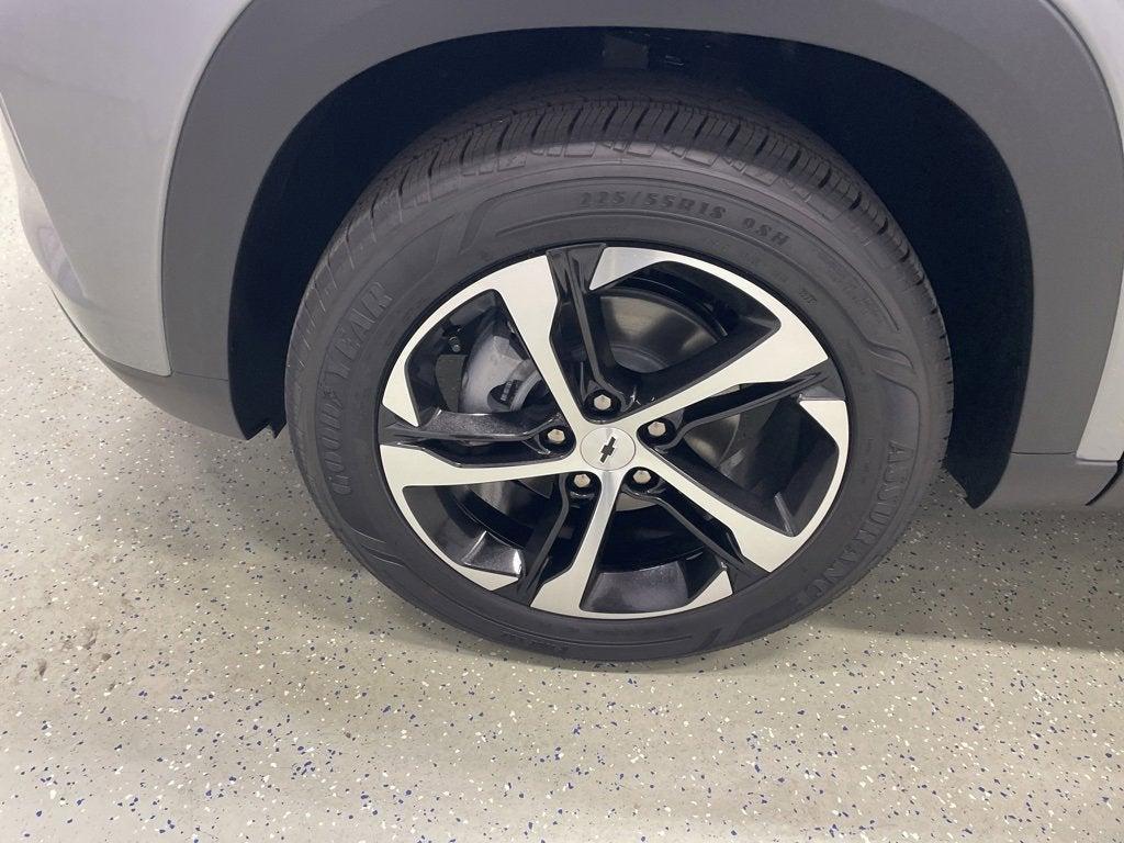 new 2025 Chevrolet Trax car, priced at $22,825