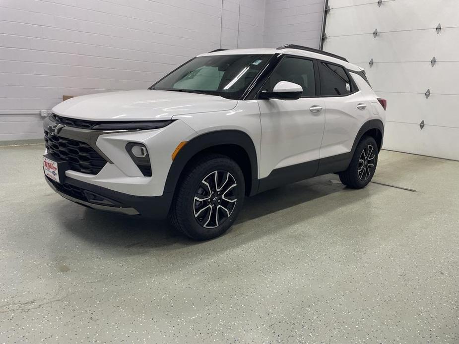 new 2025 Chevrolet TrailBlazer car, priced at $33,999