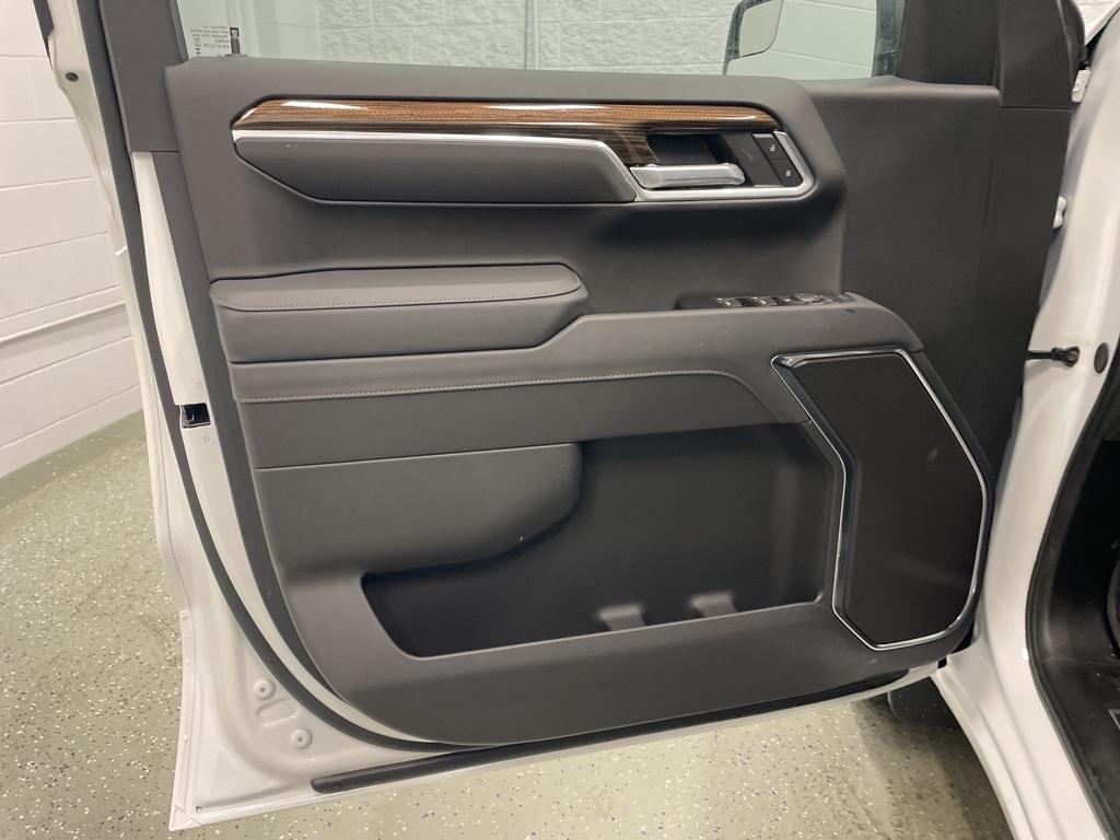new 2025 Chevrolet Silverado 1500 car, priced at $49,999