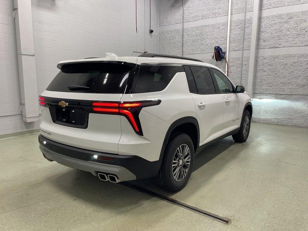 new 2025 Chevrolet Traverse car, priced at $41,999