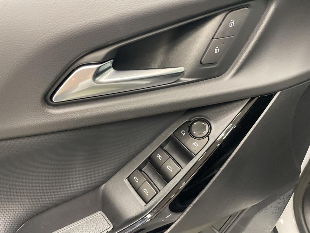 new 2026 Chevrolet Equinox car, priced at $34,199