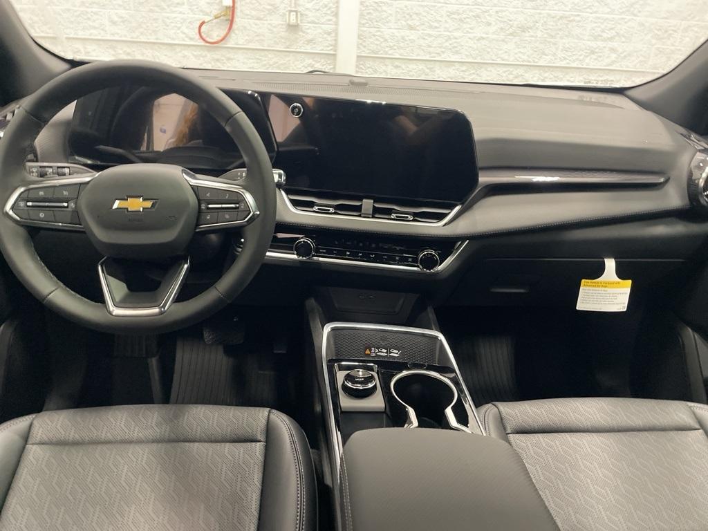 new 2026 Chevrolet Equinox car, priced at $34,199