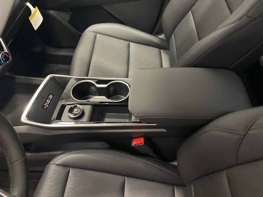 new 2026 Chevrolet Equinox car, priced at $32,440