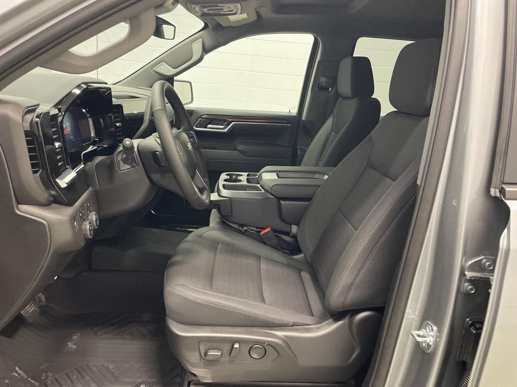 new 2025 Chevrolet Silverado 1500 car, priced at $50,535