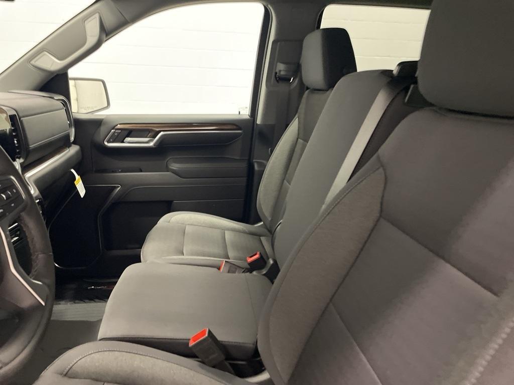 new 2025 Chevrolet Silverado 1500 car, priced at $50,535