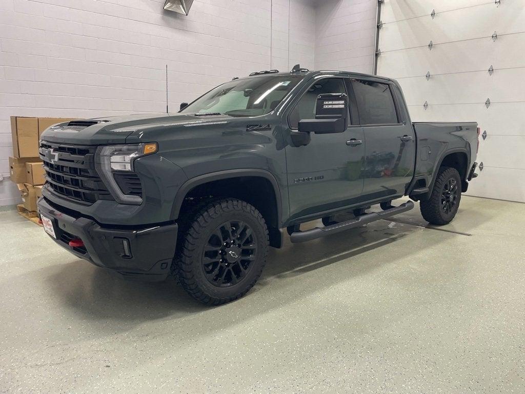 new 2025 Chevrolet Silverado 3500 car, priced at $79,249