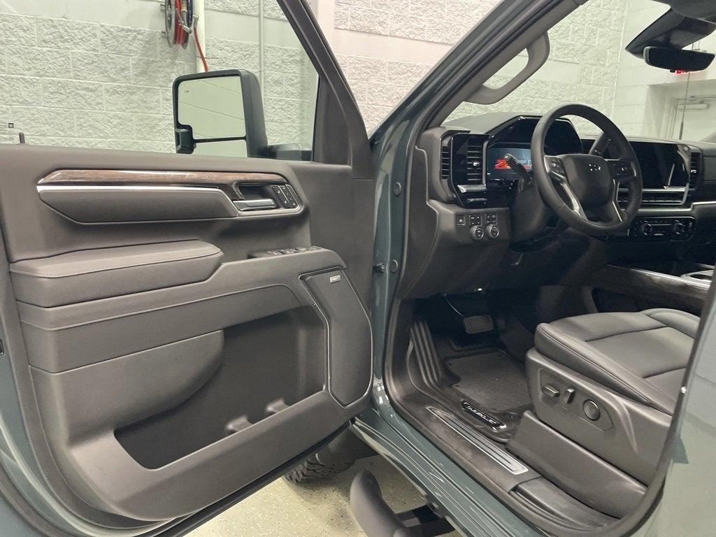 new 2025 Chevrolet Silverado 3500 car, priced at $79,249