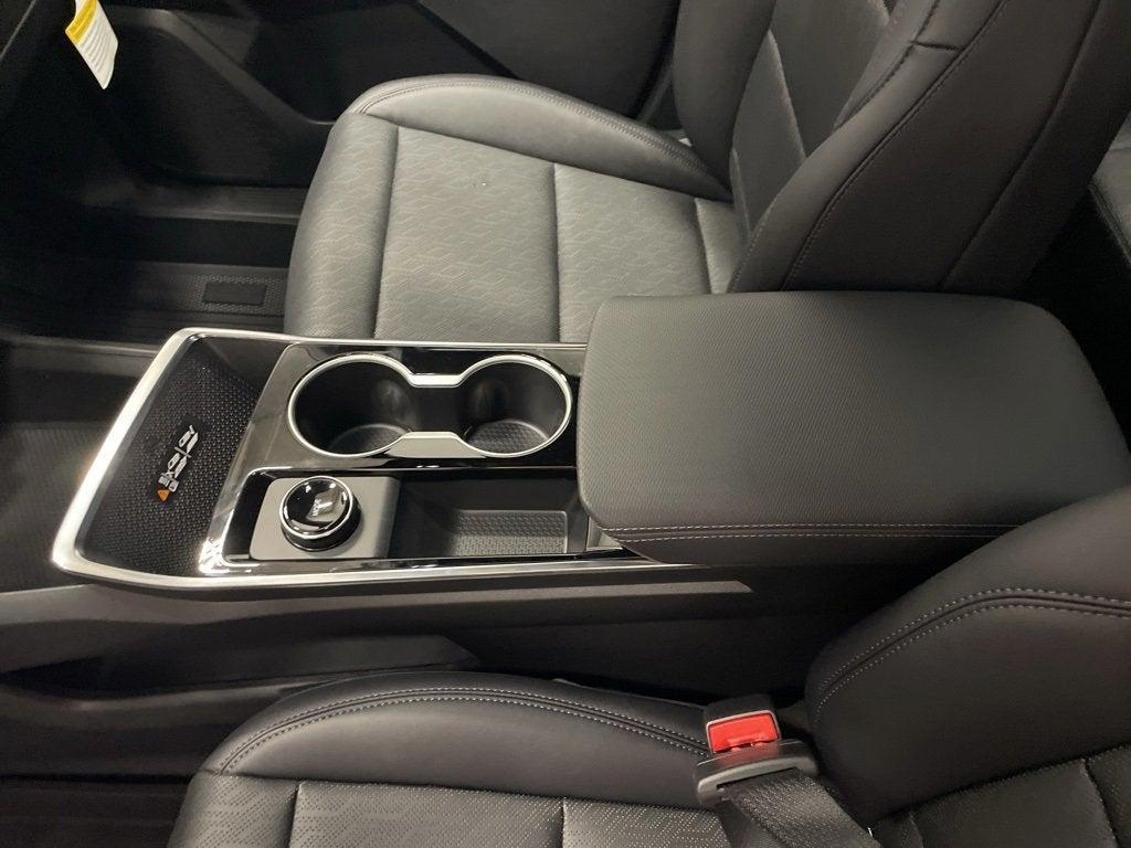new 2026 Chevrolet Equinox car, priced at $32,850