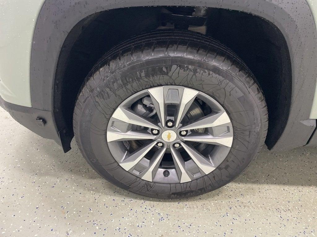 new 2026 Chevrolet Equinox car, priced at $32,850