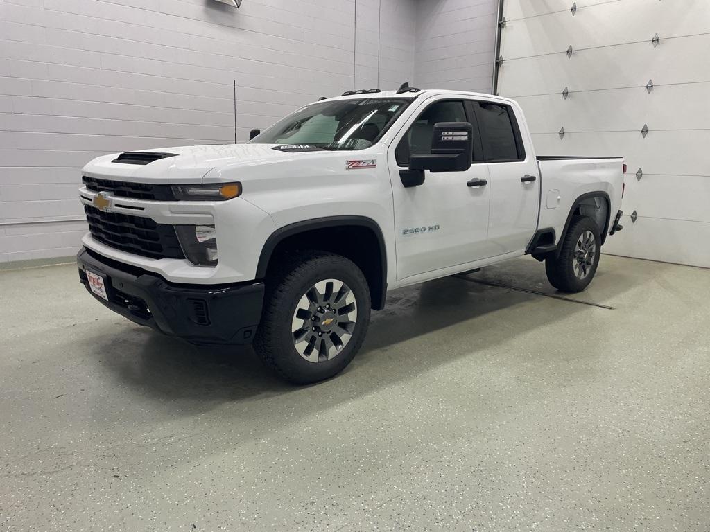 new 2025 Chevrolet Silverado 2500 car, priced at $52,575