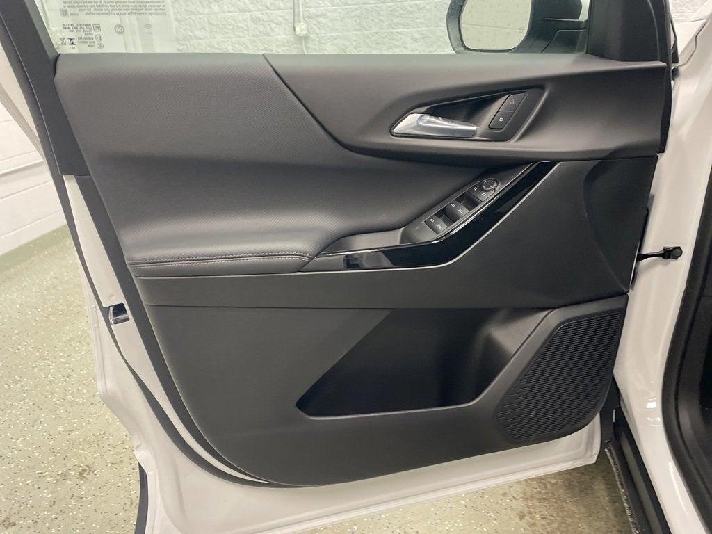 new 2025 Chevrolet Equinox car, priced at $28,999