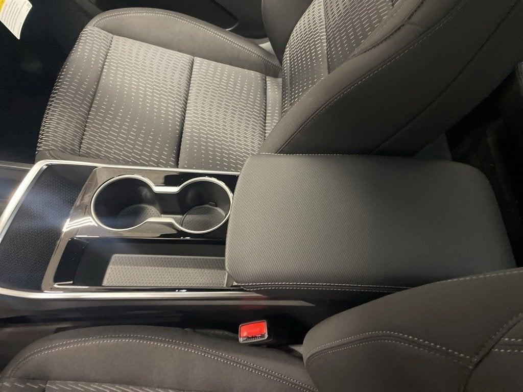 new 2025 Chevrolet Equinox car, priced at $28,999