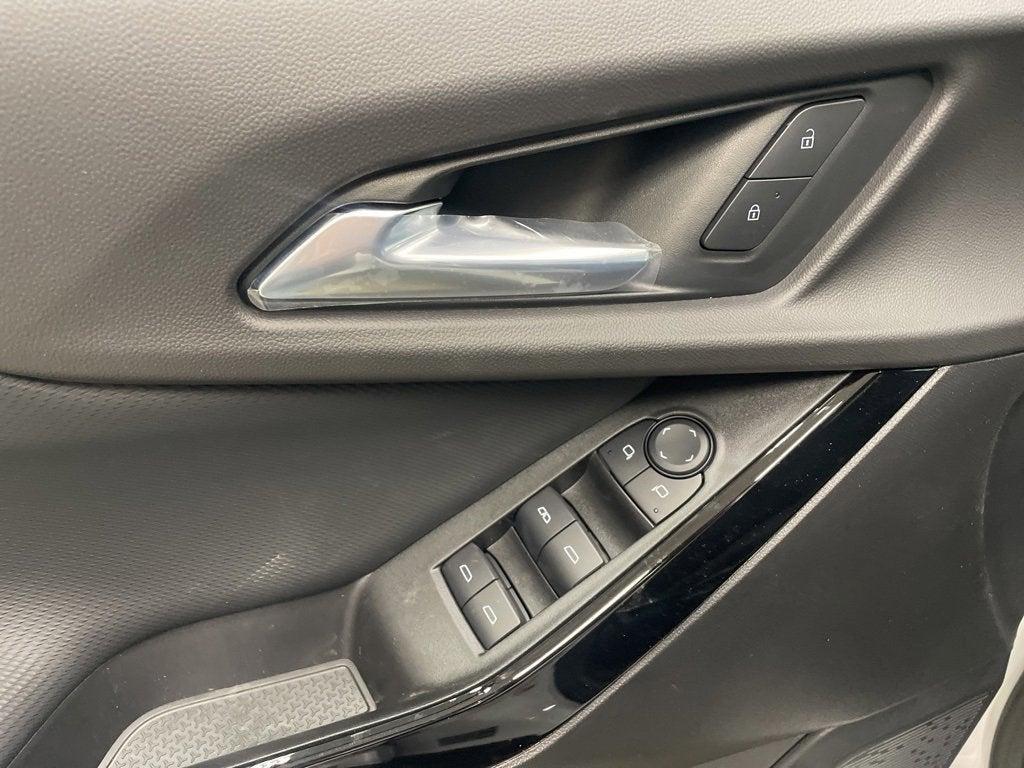 new 2025 Chevrolet Equinox car, priced at $28,999