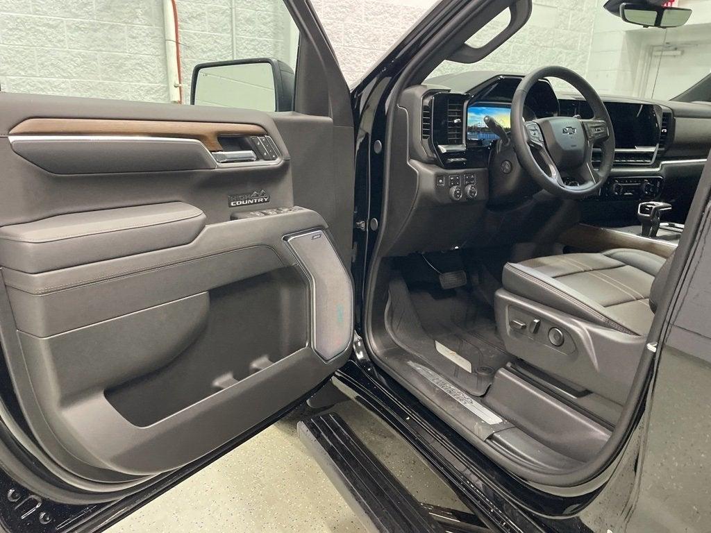 new 2025 Chevrolet Silverado 1500 car, priced at $66,320