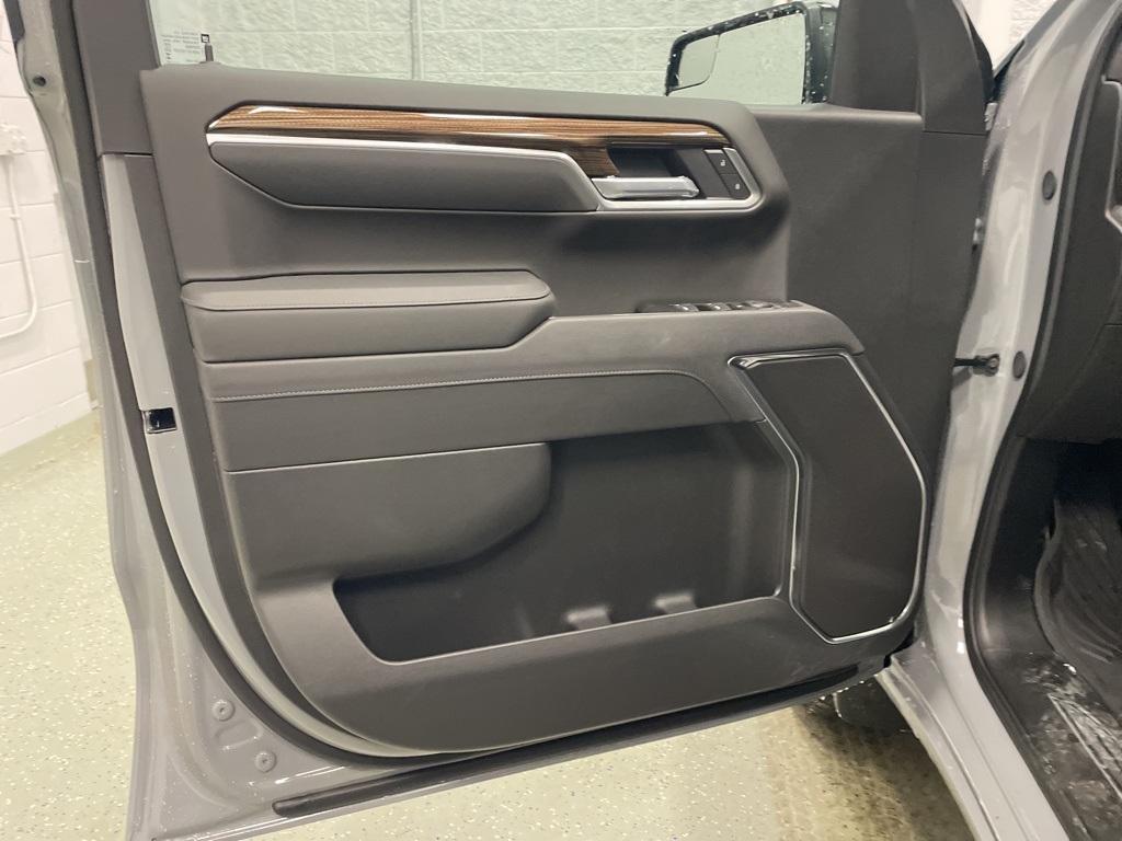 new 2025 Chevrolet Silverado 1500 car, priced at $49,999