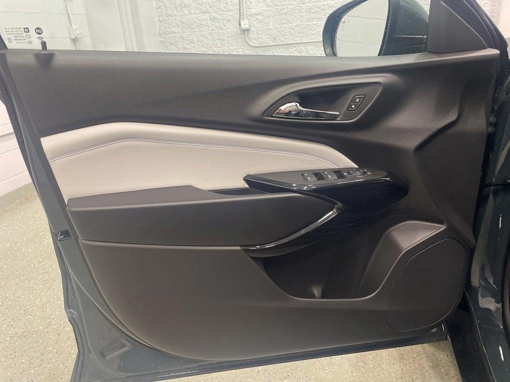 new 2025 Chevrolet Trax car, priced at $24,610