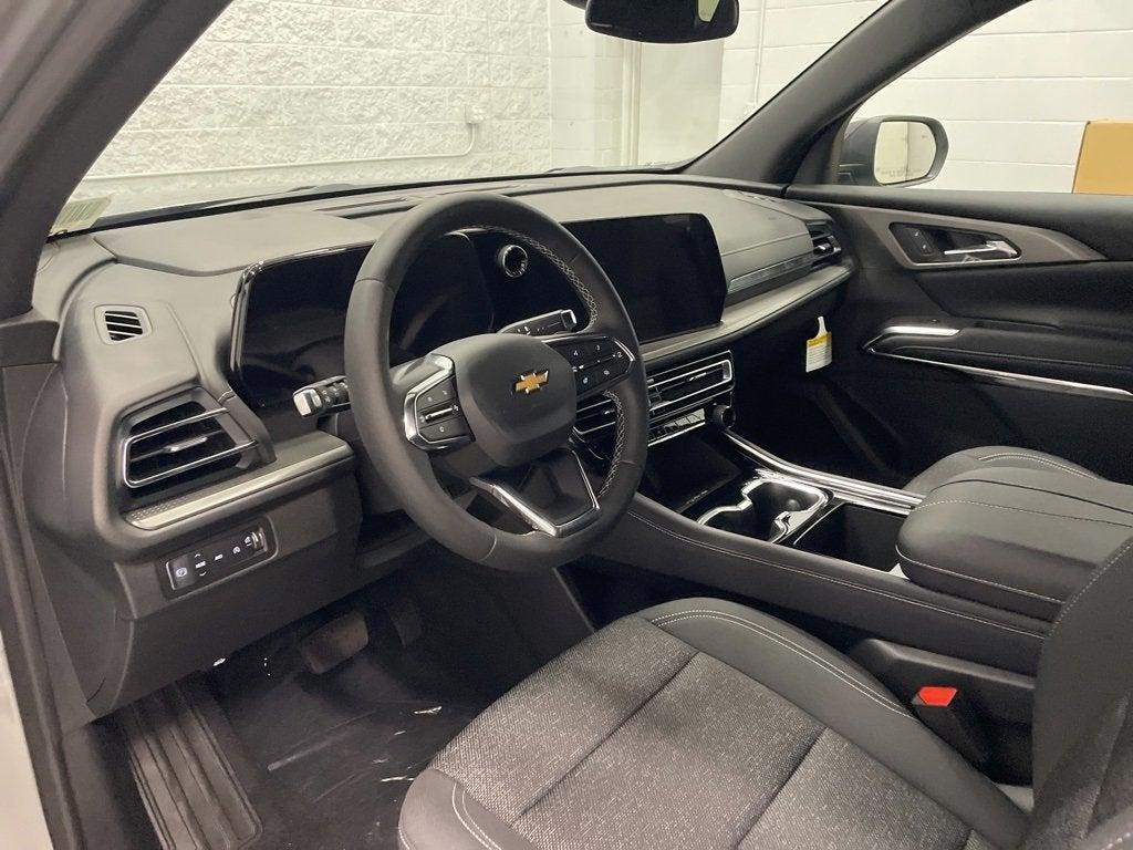 new 2025 Chevrolet Traverse car, priced at $41,999