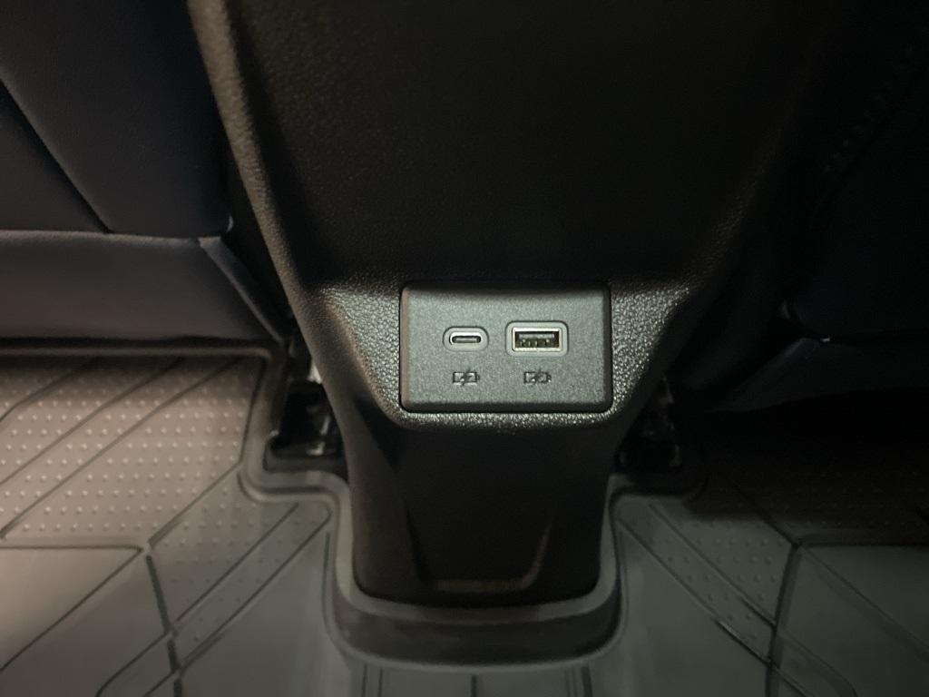 used 2023 Chevrolet Bolt EUV car, priced at $24,999