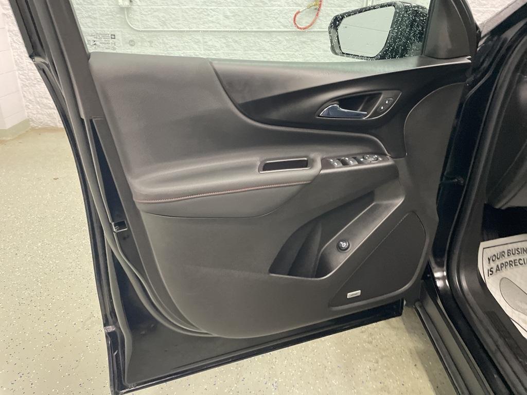 used 2022 Chevrolet Equinox car, priced at $25,999