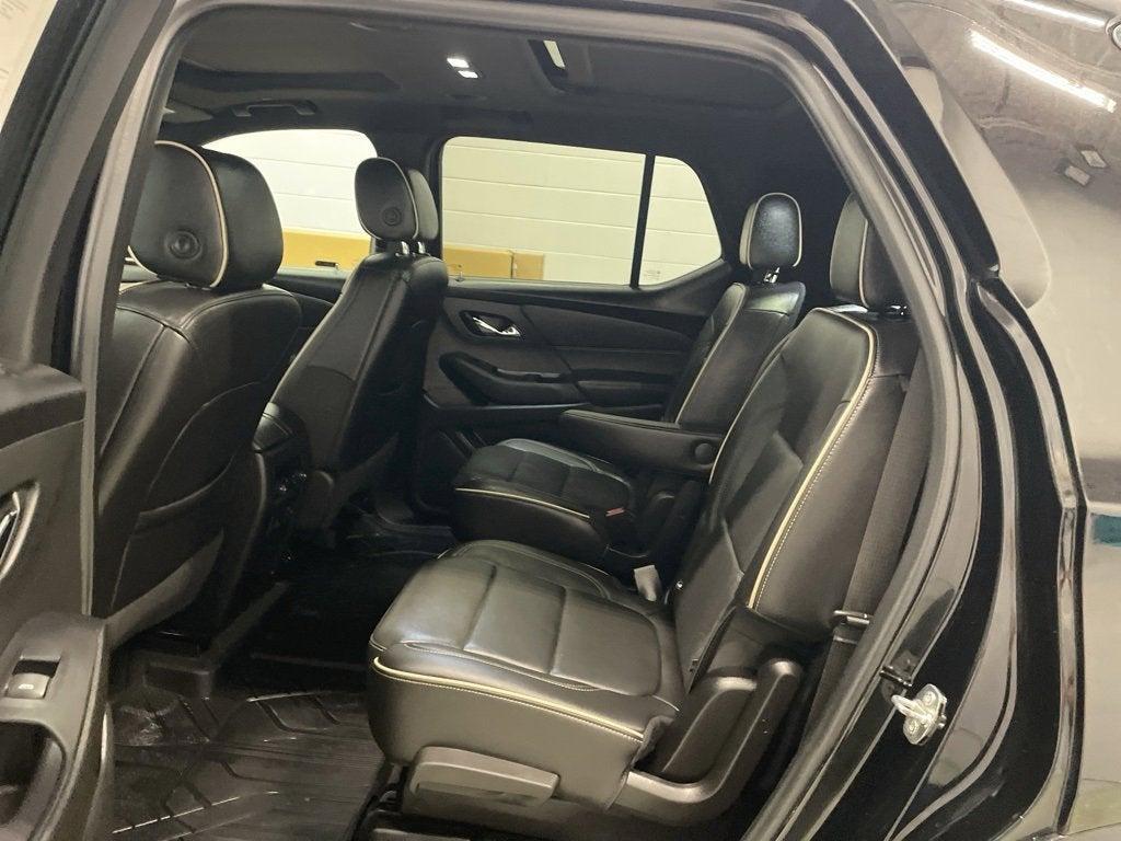 used 2022 Chevrolet Traverse car, priced at $25,990