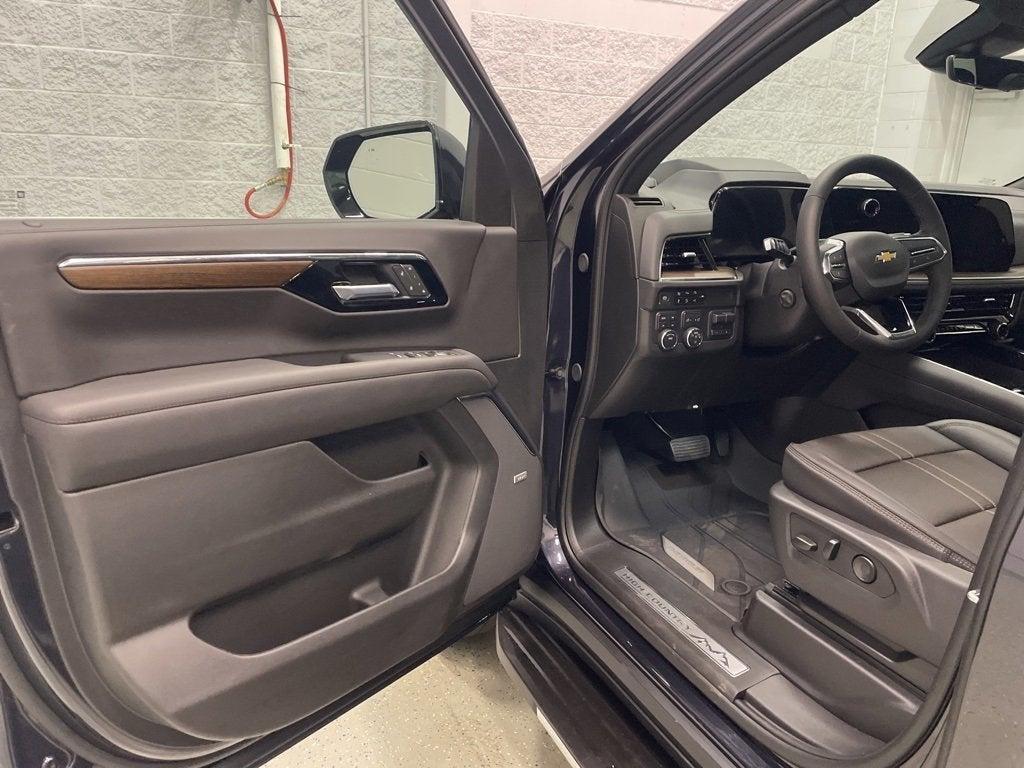 new 2025 Chevrolet Suburban car, priced at $84,635