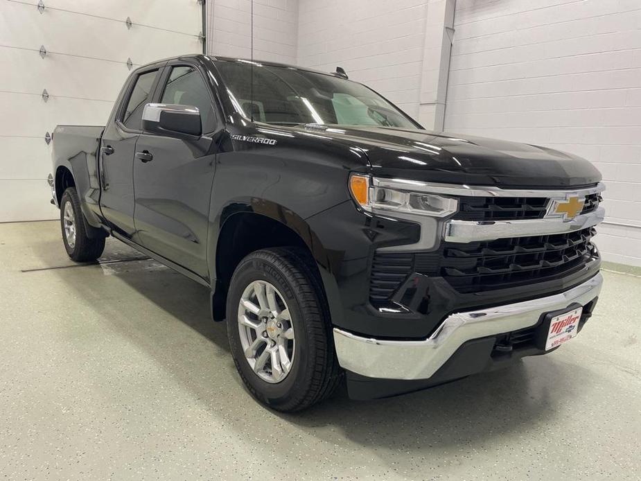 new 2025 Chevrolet Silverado 1500 car, priced at $45,999