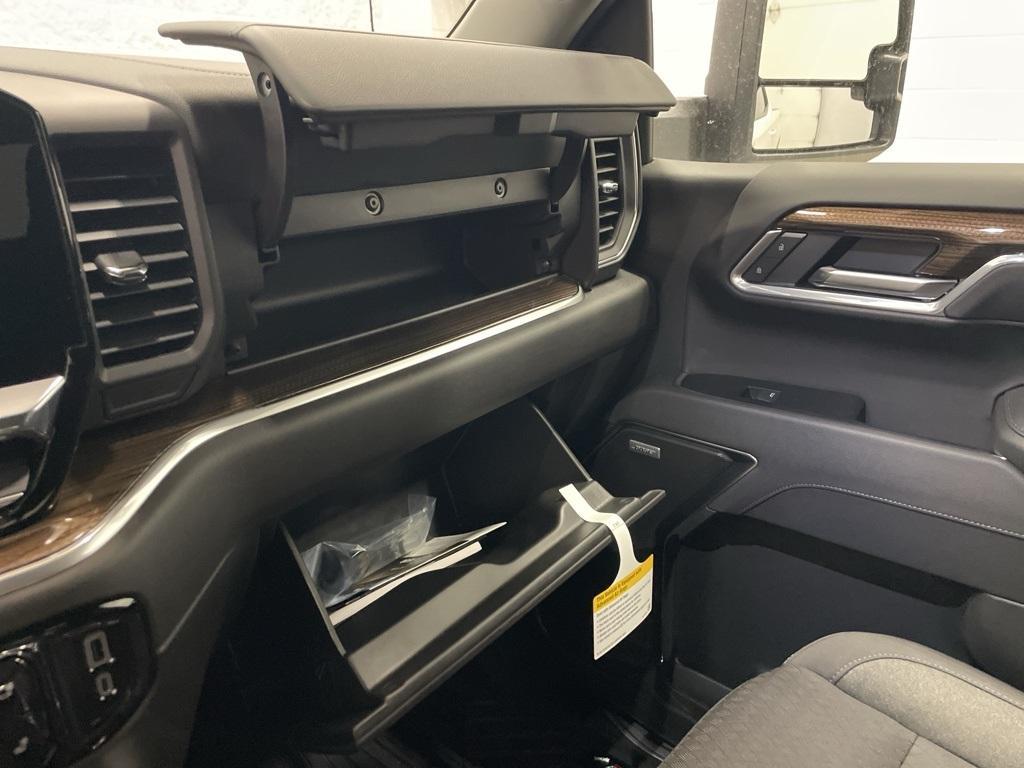 new 2025 Chevrolet Silverado 1500 car, priced at $53,345