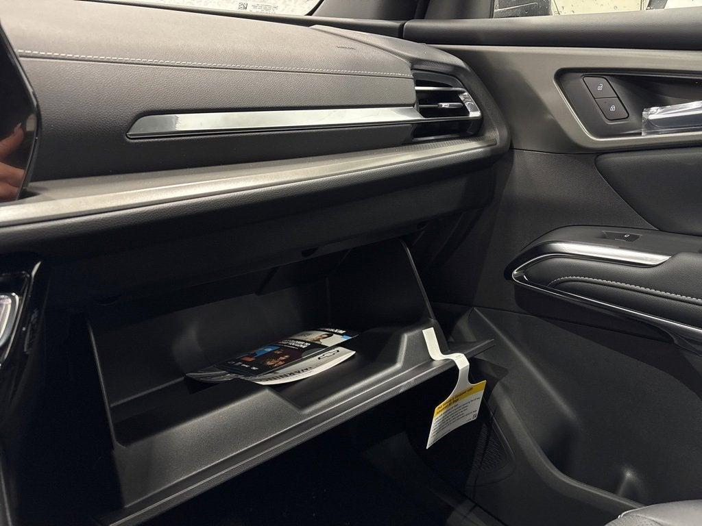 new 2026 Chevrolet Traverse car, priced at $43,920