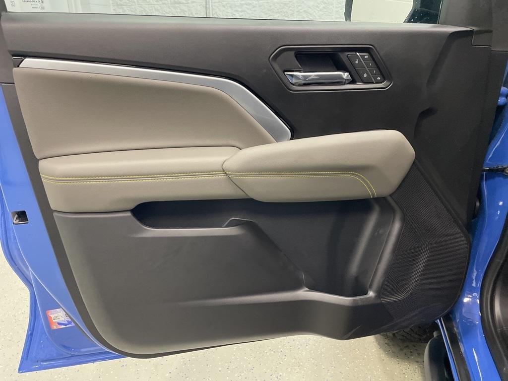 new 2025 Chevrolet Colorado car, priced at $51,120