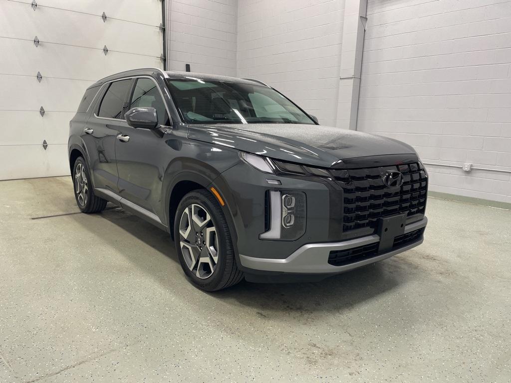 used 2023 Hyundai Palisade car, priced at $35,999