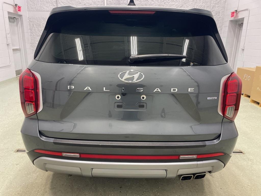 used 2023 Hyundai Palisade car, priced at $35,999