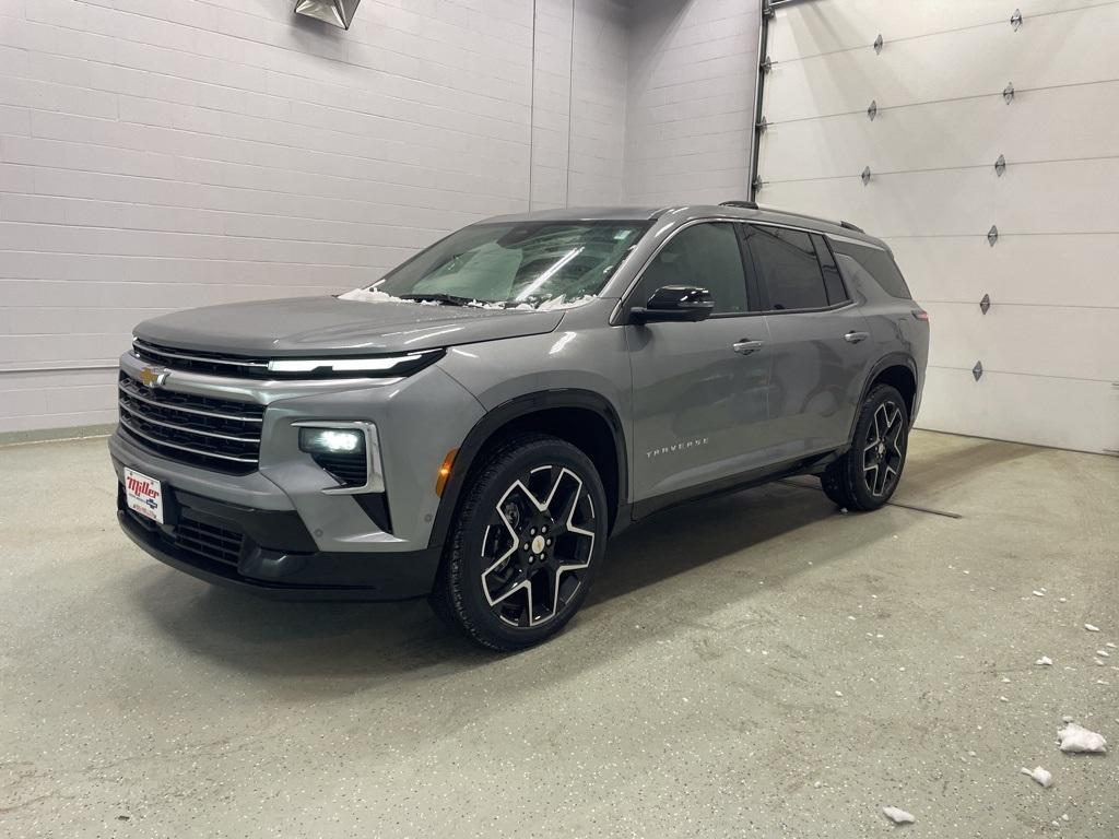 new 2025 Chevrolet Traverse car, priced at $54,999