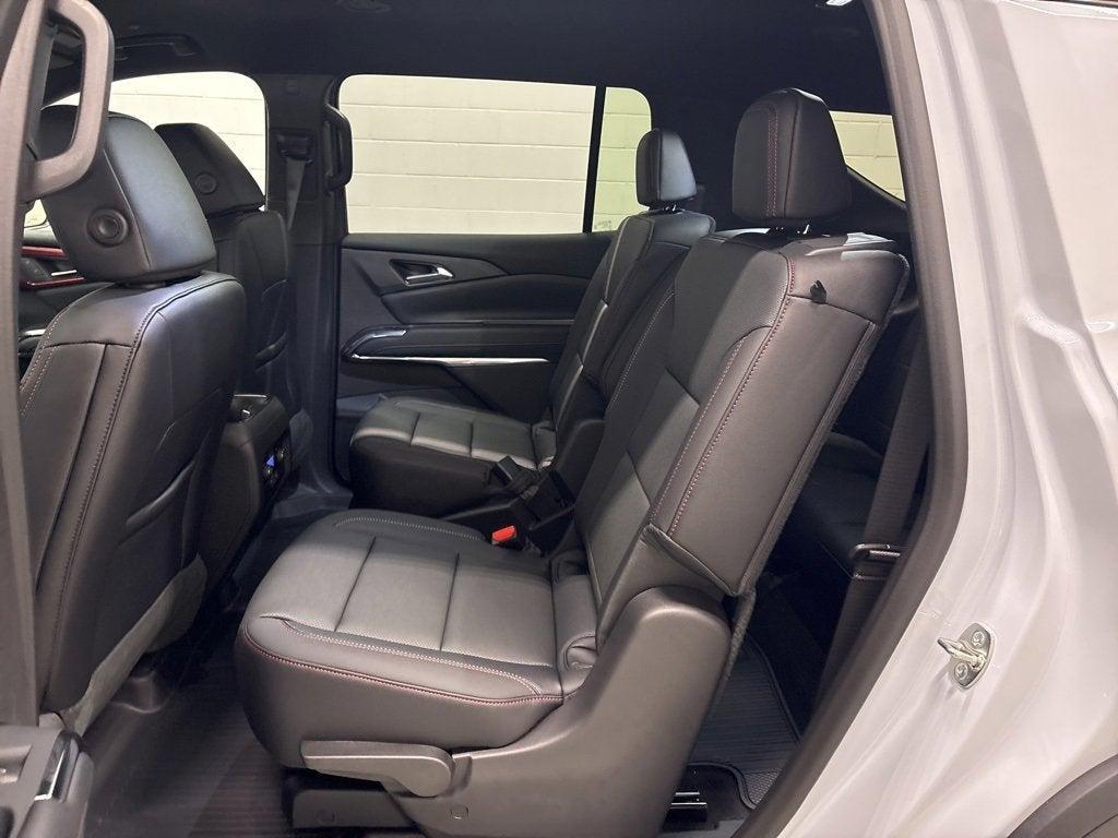 new 2026 Chevrolet Traverse car, priced at $51,440