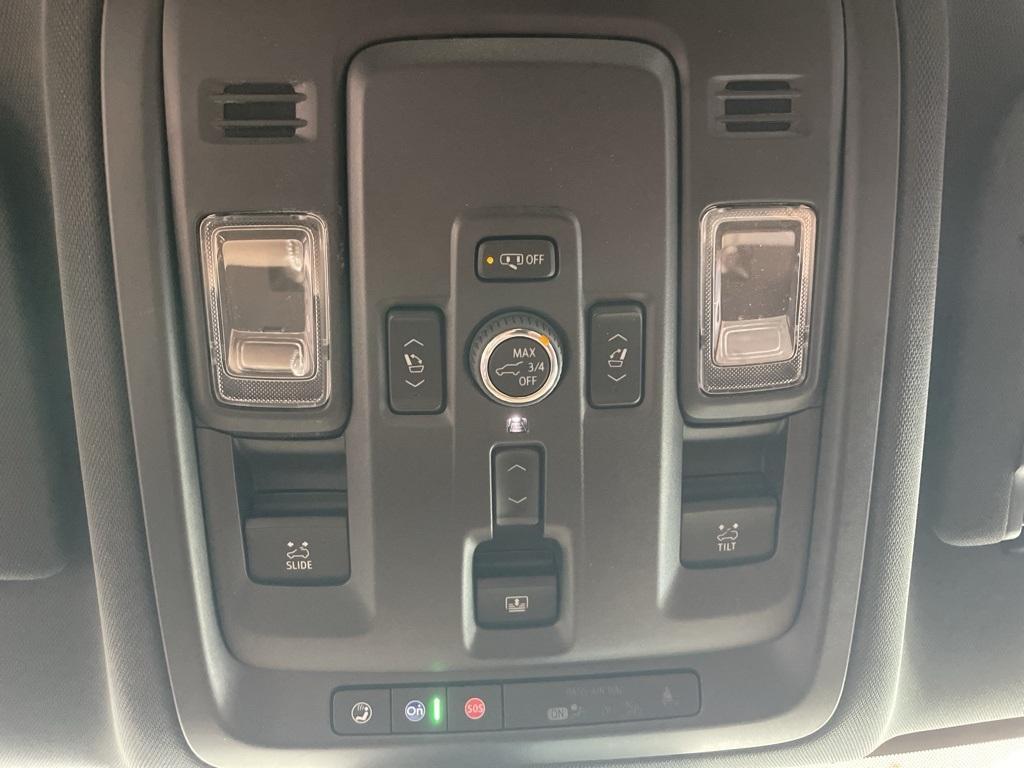 new 2025 Chevrolet Suburban car, priced at $89,310