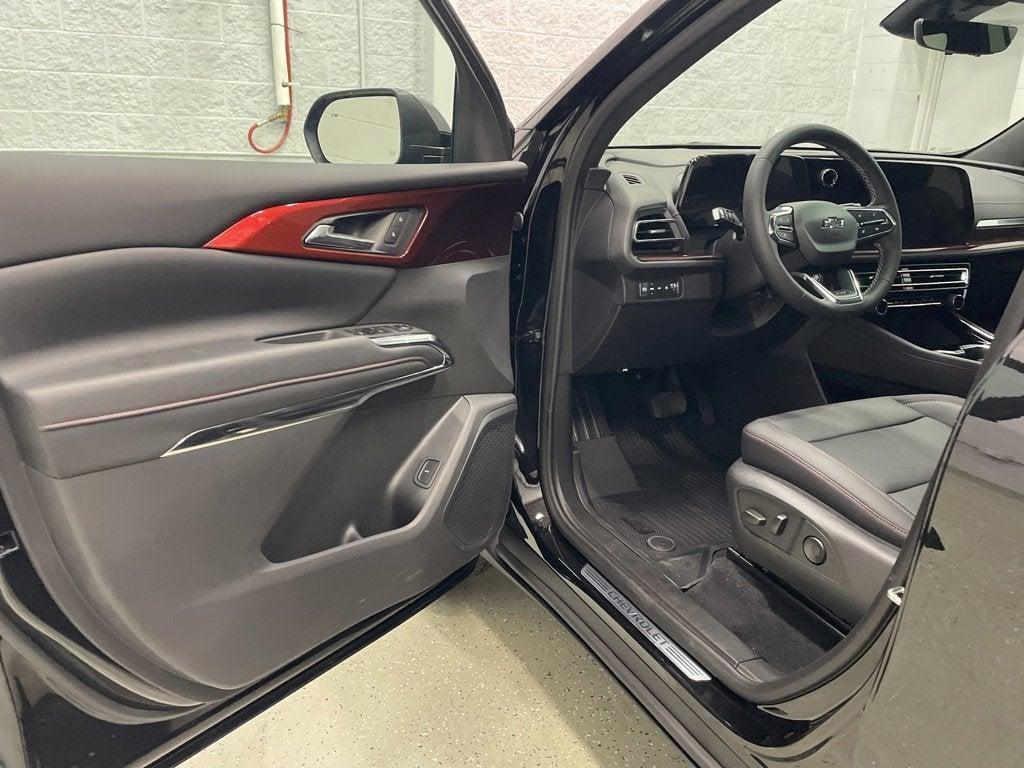 new 2026 Chevrolet Traverse car, priced at $50,145