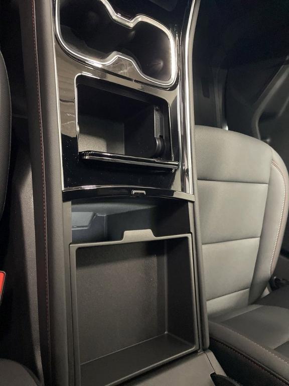 new 2026 Chevrolet Traverse car, priced at $50,145