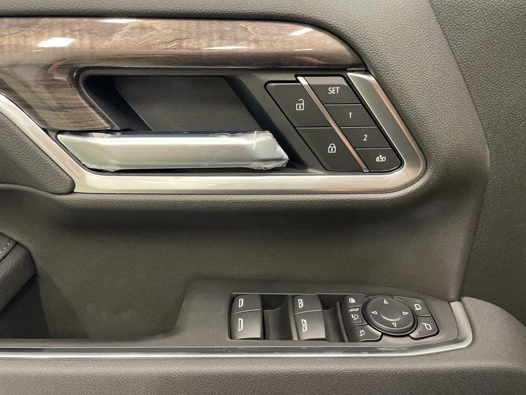 new 2025 Chevrolet Silverado 3500 car, priced at $78,655