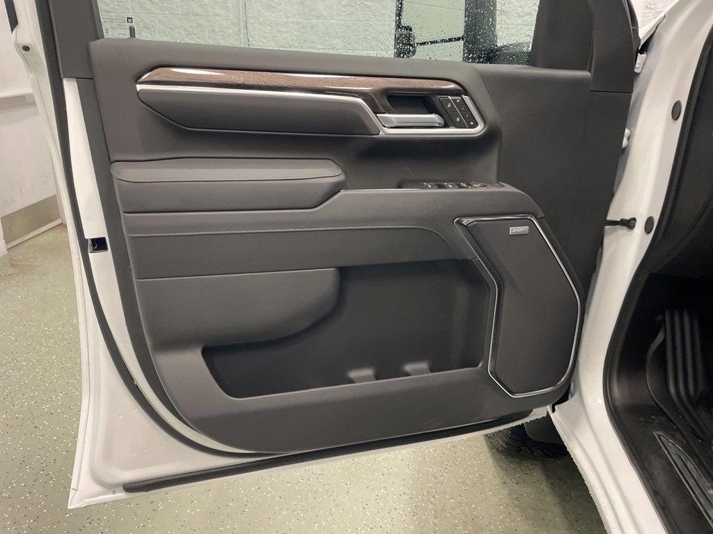 new 2025 Chevrolet Silverado 3500 car, priced at $77,790