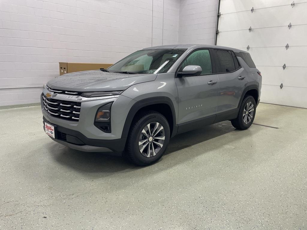 new 2026 Chevrolet Equinox car, priced at $33,599