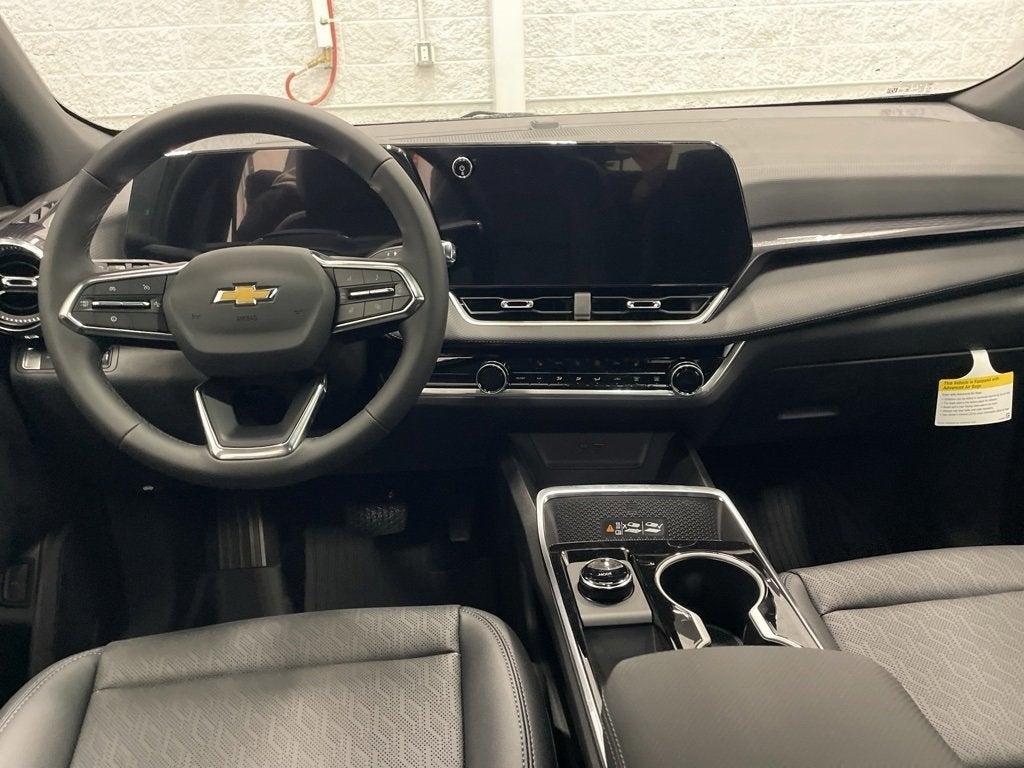 new 2026 Chevrolet Equinox car, priced at $32,285