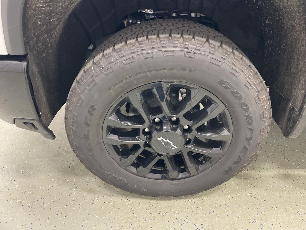 new 2025 Chevrolet Silverado 3500 car, priced at $78,180