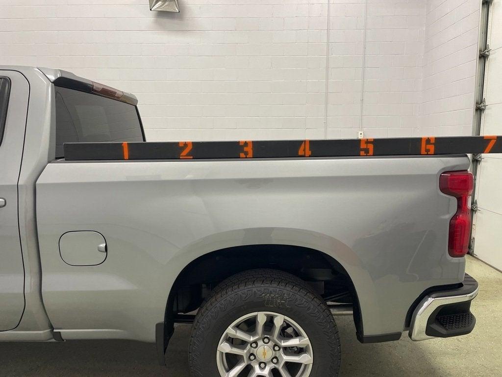 new 2025 Chevrolet Silverado 1500 car, priced at $46,570