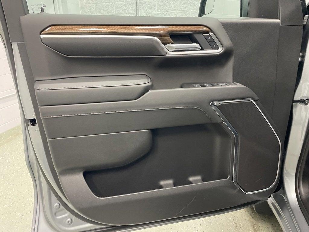 new 2025 Chevrolet Silverado 1500 car, priced at $46,570