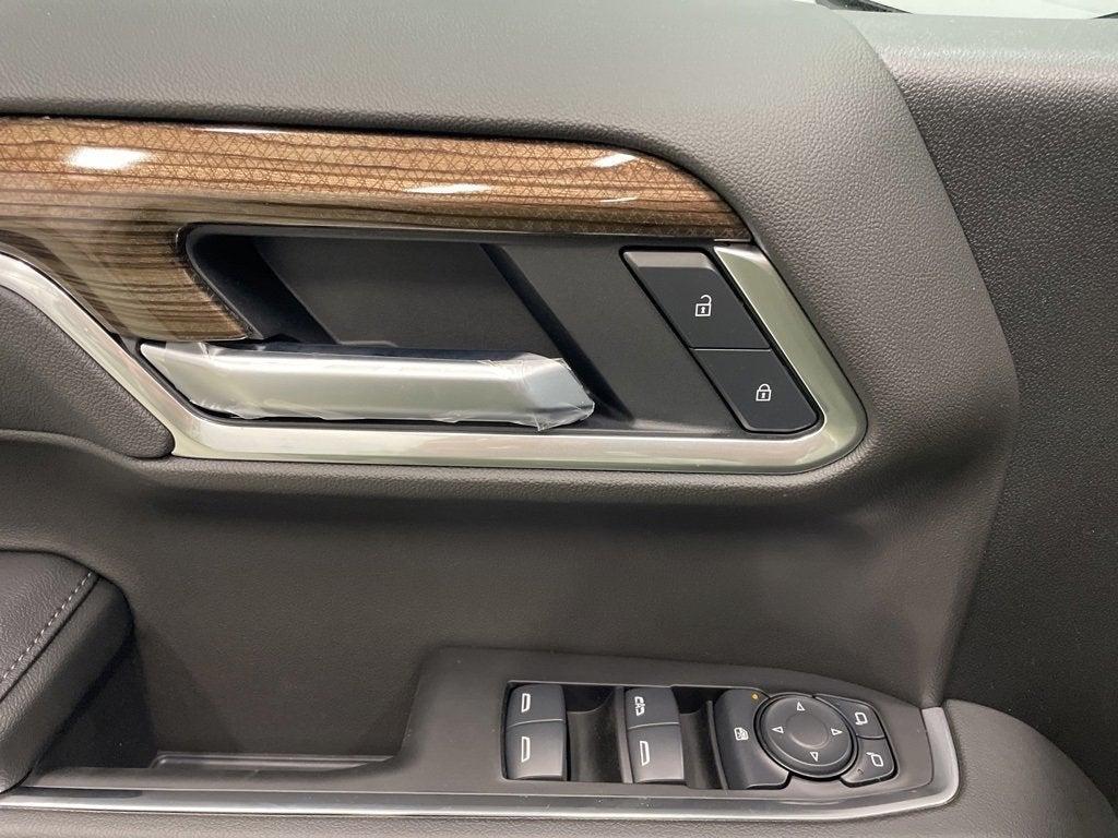 new 2025 Chevrolet Silverado 1500 car, priced at $46,570