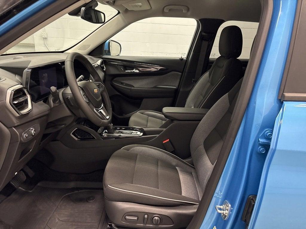 new 2026 Chevrolet TrailBlazer car, priced at $29,999