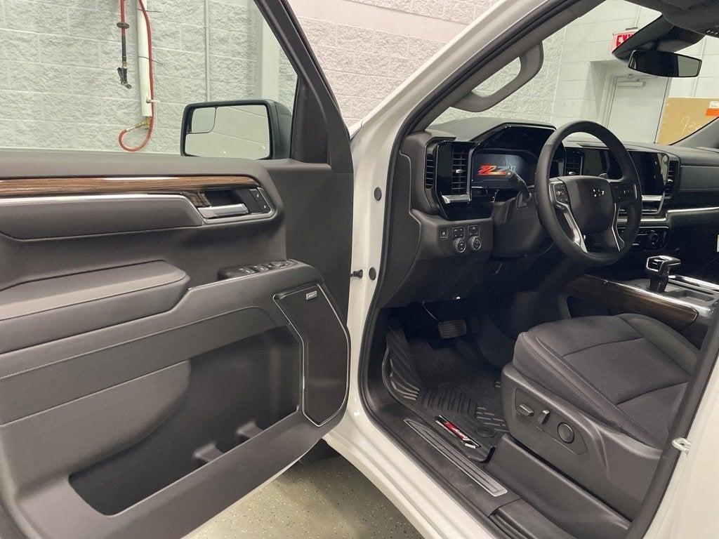 new 2025 Chevrolet Silverado 1500 car, priced at $52,390