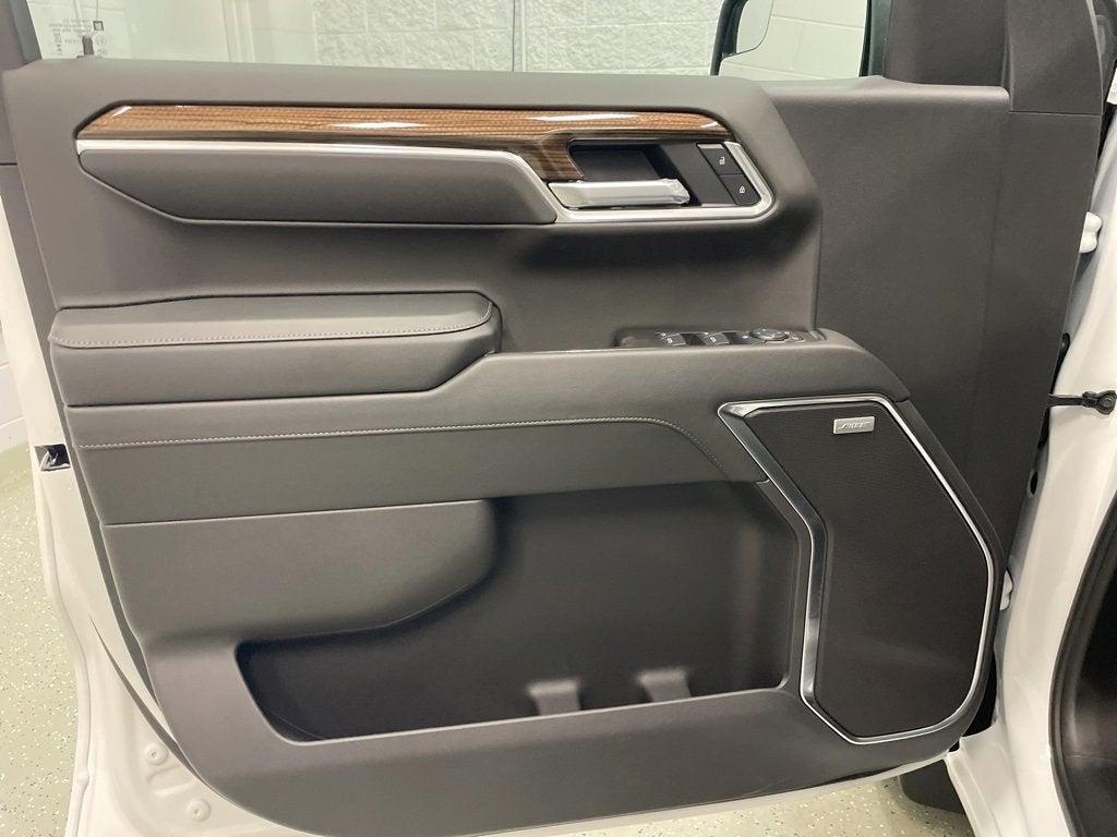 new 2025 Chevrolet Silverado 1500 car, priced at $52,390